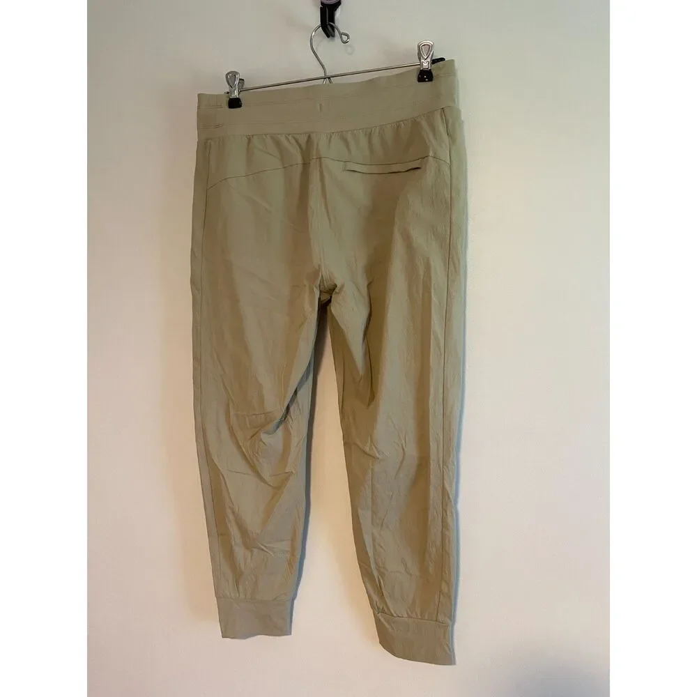 ATHLETA Trekkie North Jogger Pants Cream Tan Sand Size 6P PETITE